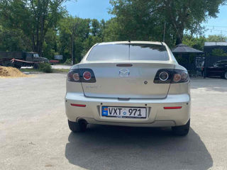 Mazda 3 foto 3