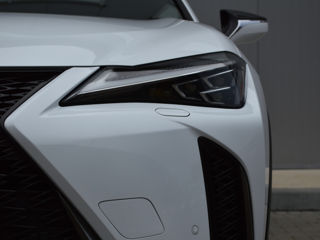 Lexus UX foto 5