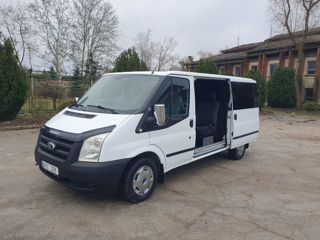 Ford Transit 6 locuri foto 5