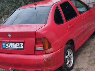 Volkswagen Polo foto 3