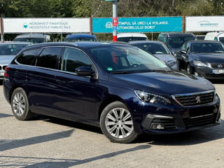 Peugeot 308 foto 1