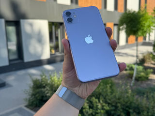 iPhone 11 64GB foto 2