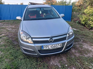 Opel Astra foto 1