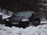 BMW 5 Series foto 1