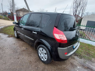 Renault Scenic foto 2