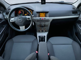 Opel Astra foto 7