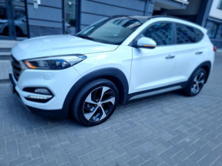 Hyundai Tucson foto 1