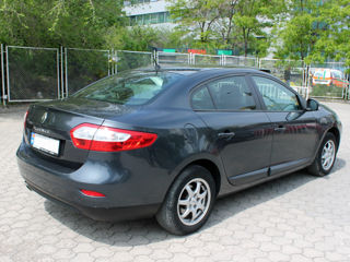 Renault Fluence foto 3