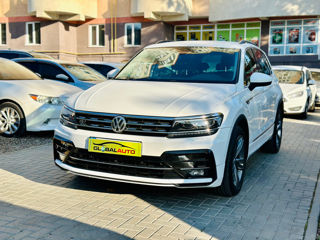 Volkswagen Tiguan foto 3