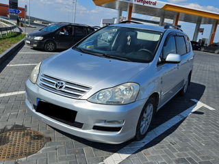 Toyota Avensis Verso