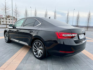 Skoda Superb foto 6