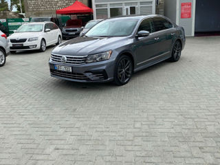 Volkswagen Passat foto 3