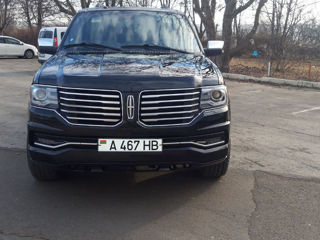 Lincoln Navigator