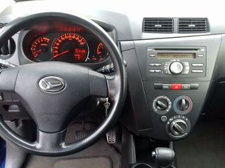 Daihatsu Cuore foto 4