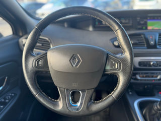 Renault Grand Scenic foto 9