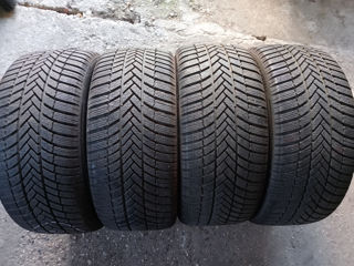 245 45 R17 Bridgestone Blizzak LM005