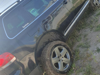 Volkswagen Touareg foto 4