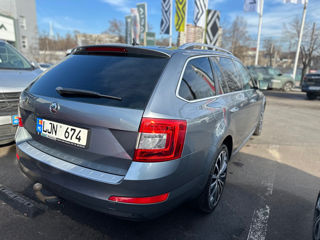 Skoda Octavia foto 4