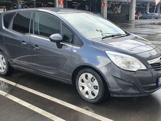 Opel Meriva foto 1