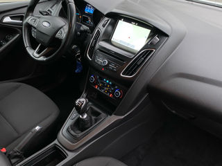 Ford Focus foto 8