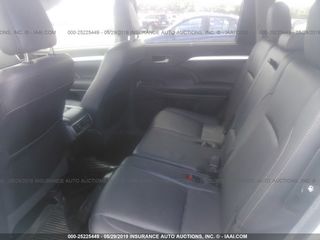 Toyota Highlander foto 2