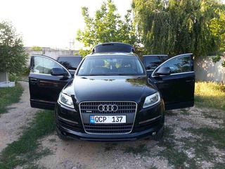 Audi Q7 foto 7