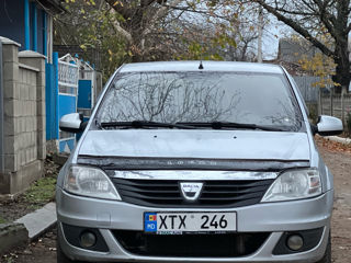 Dacia Logan foto 2