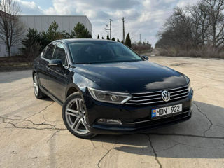 Volkswagen Passat foto 2