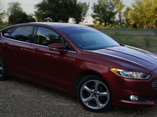 Ford Fusion foto 4