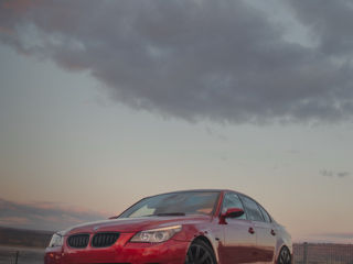 BMW 5 Series foto 5