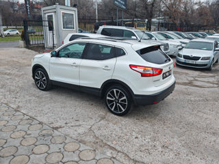 Nissan Qashqai foto 8