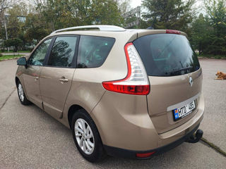 Renault Grand Scenic foto 4