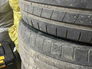 Kumho 275x40/245x45 R19