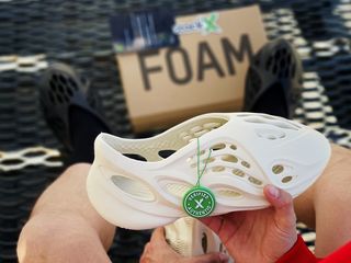 Adidas Yeezy Foam Runner Beige Unisex foto 8