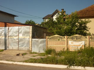 Vinzare. Casa de locuit in or Codru str Turgheniev. Teren cu titlu pentru constructie - 6 ari. foto 3