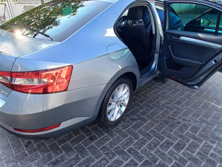 Skoda Superb foto 8