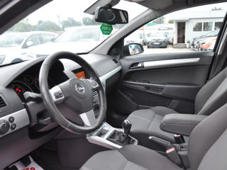 Opel Astra foto 8