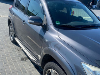 Toyota Rav 4 foto 2