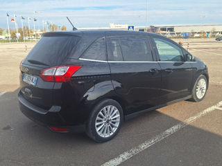 Ford Grand C-MAX foto 2