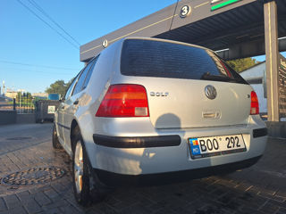 Volkswagen Golf foto 4