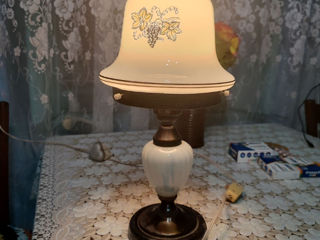 Lampă de masă настольная лампа