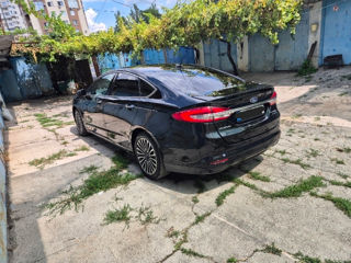 Ford Fusion foto 4