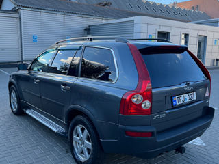 Volvo XC90 foto 4