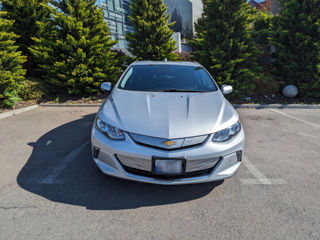 Chevrolet Volt фото 2