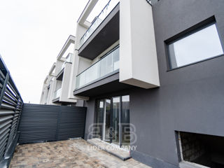 TownHouse generos 290 m2 în Stăuceni foto 16