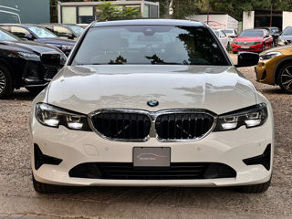 BMW 3 Series foto 3