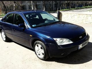 Ford Mondeo foto 1