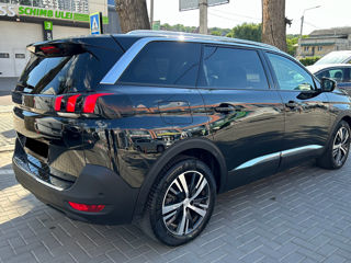 Peugeot 5008 foto 4