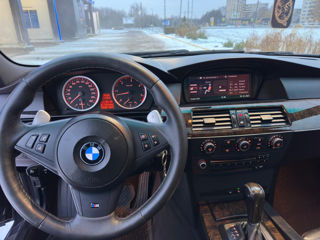 BMW 5 Series foto 10