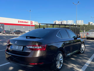 Skoda Superb foto 5